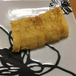 簡単！夕飯にピッタリ！だし巻き卵